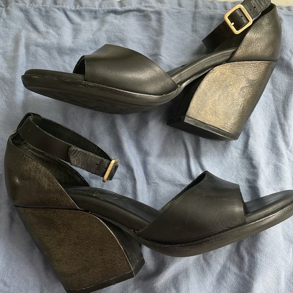 Korkease heeled sandals - Picture 2 of 7